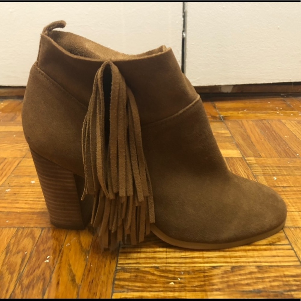 Great Condition Brown Booties with fringe accents